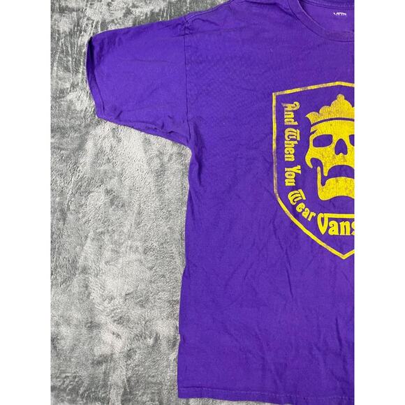 Vintage Vans Purple Skull Crown "Wear To The Finest" T-Shirt XL 90s * - Picture 5 of 9